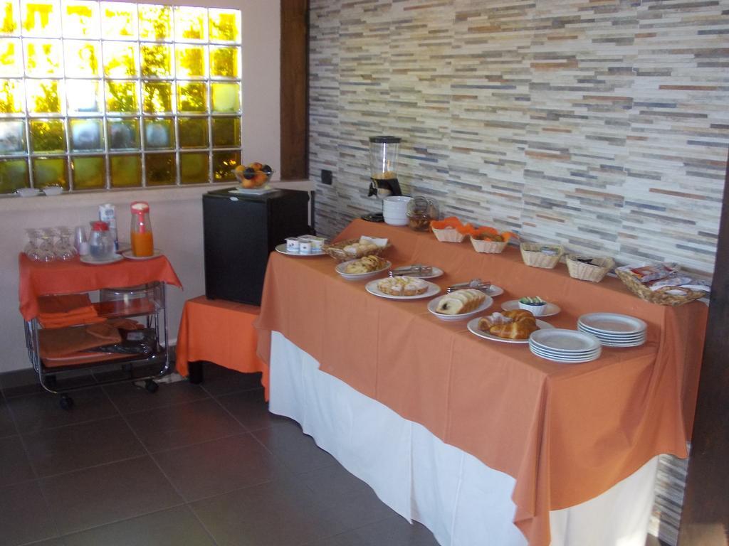 Agrihotel Papaya San Pietro Apostolo 外观 照片